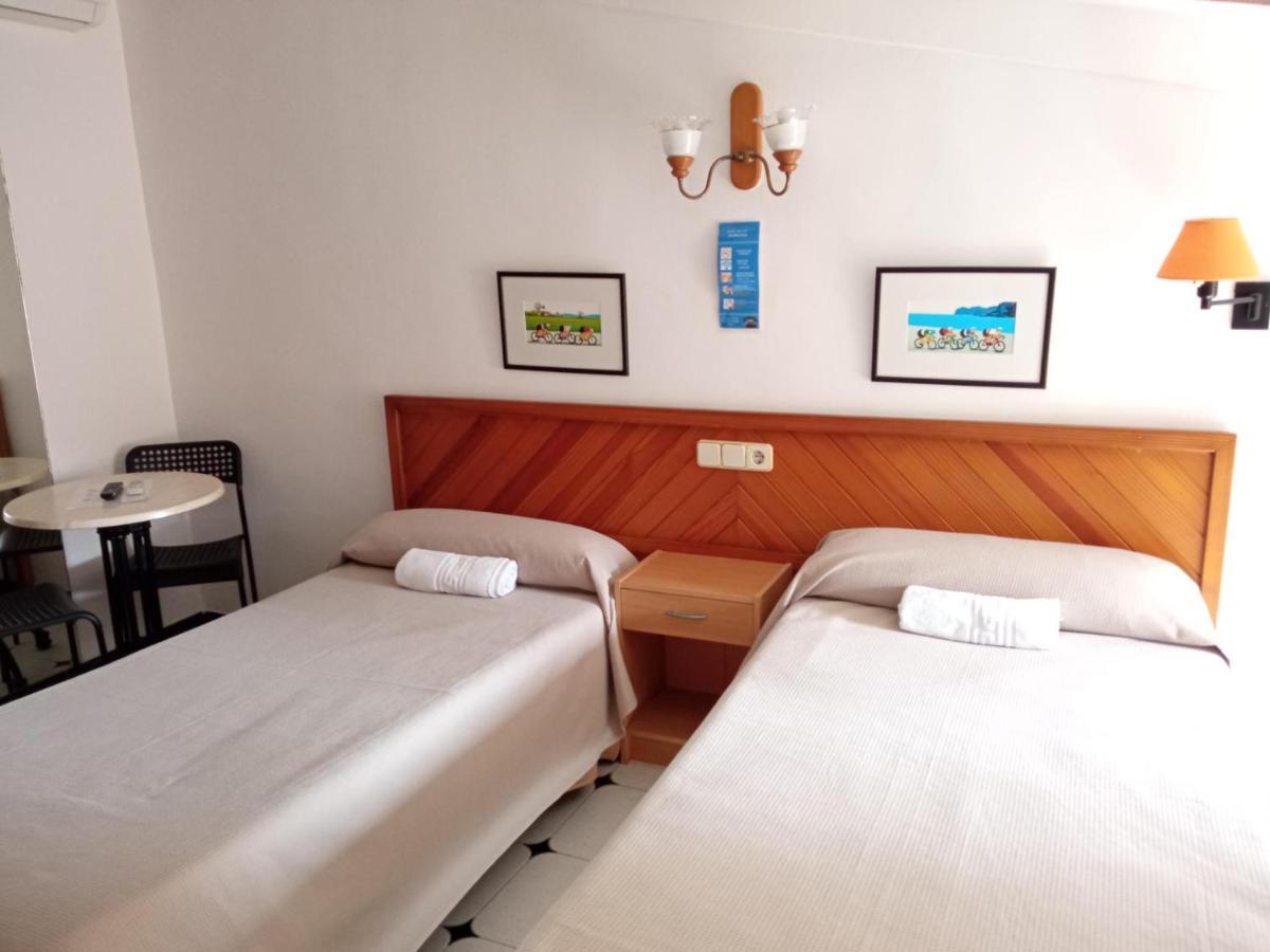 Hostal Ca'N Tiu Alaro Ngoại thất bức ảnh