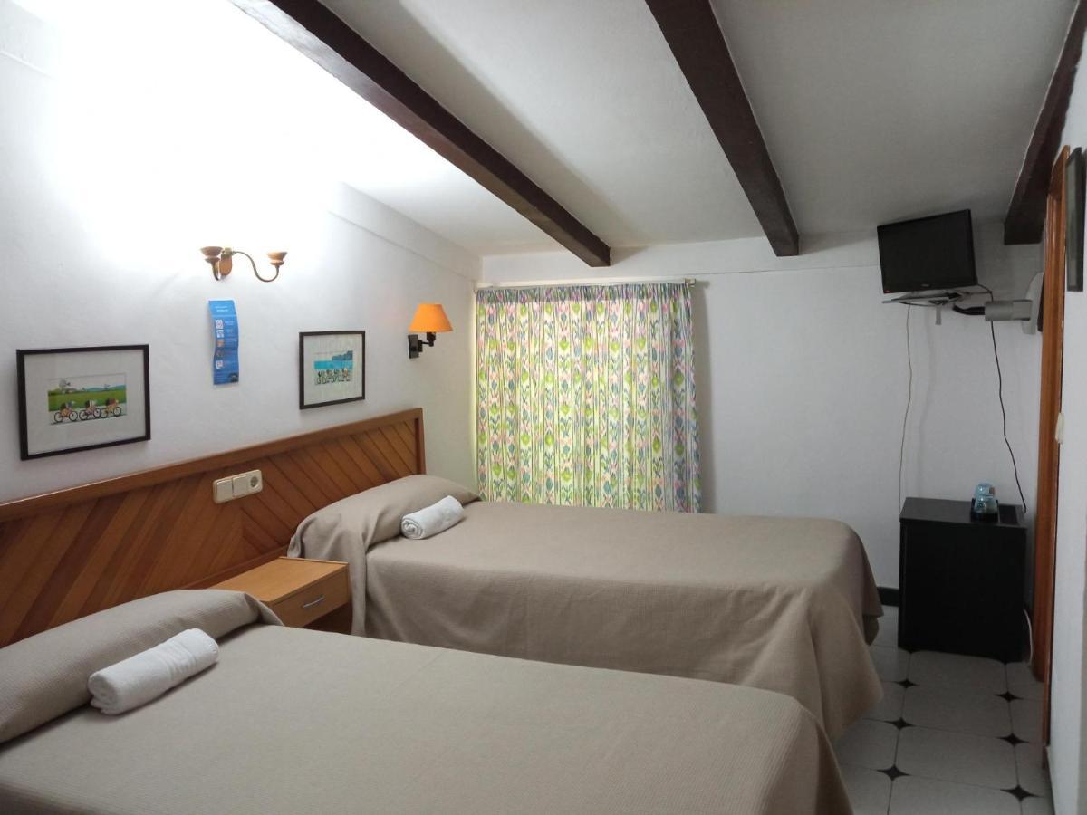 Hostal Ca'N Tiu Alaro Ngoại thất bức ảnh