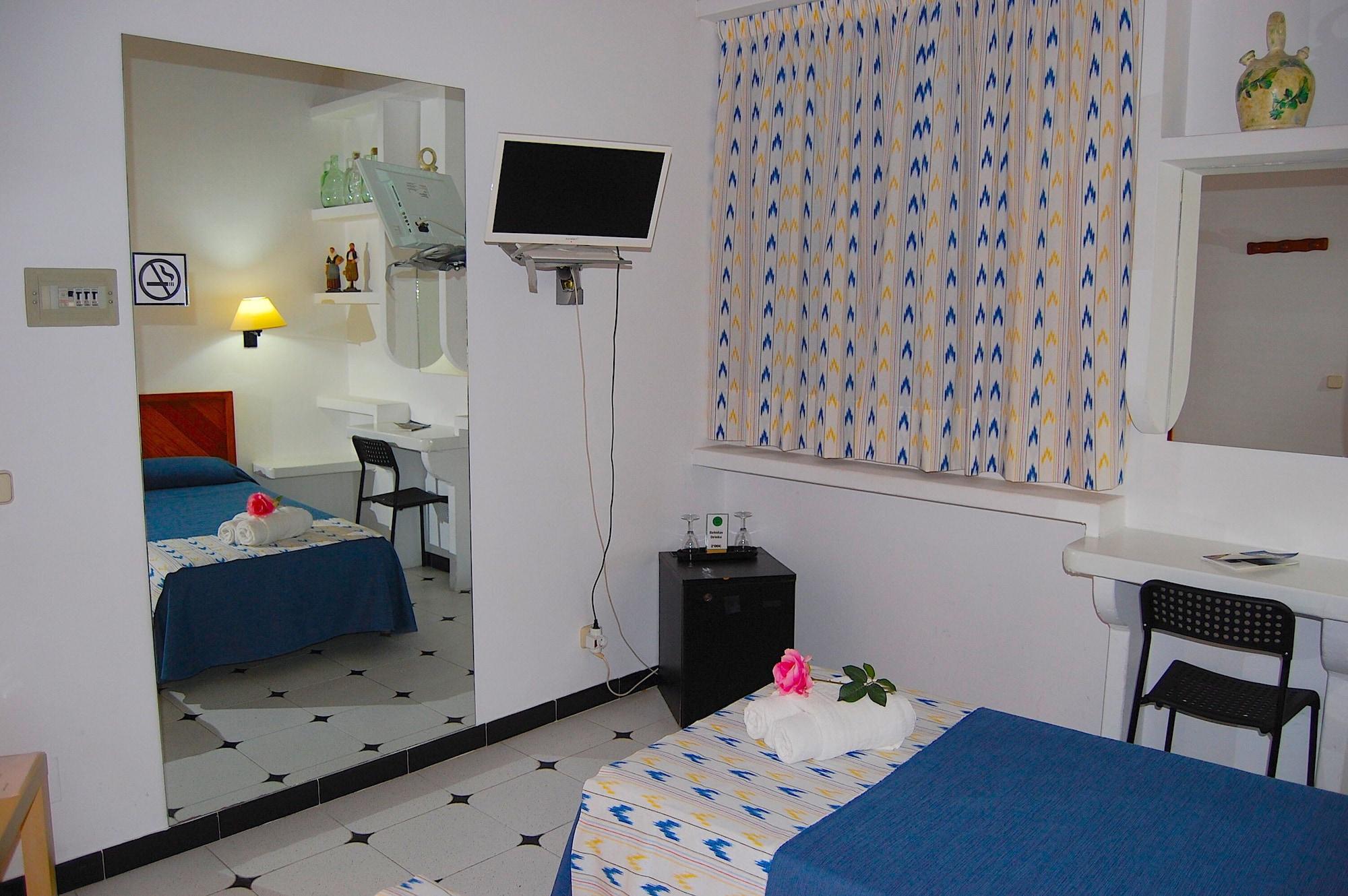 Hostal Ca'N Tiu Alaro Ngoại thất bức ảnh