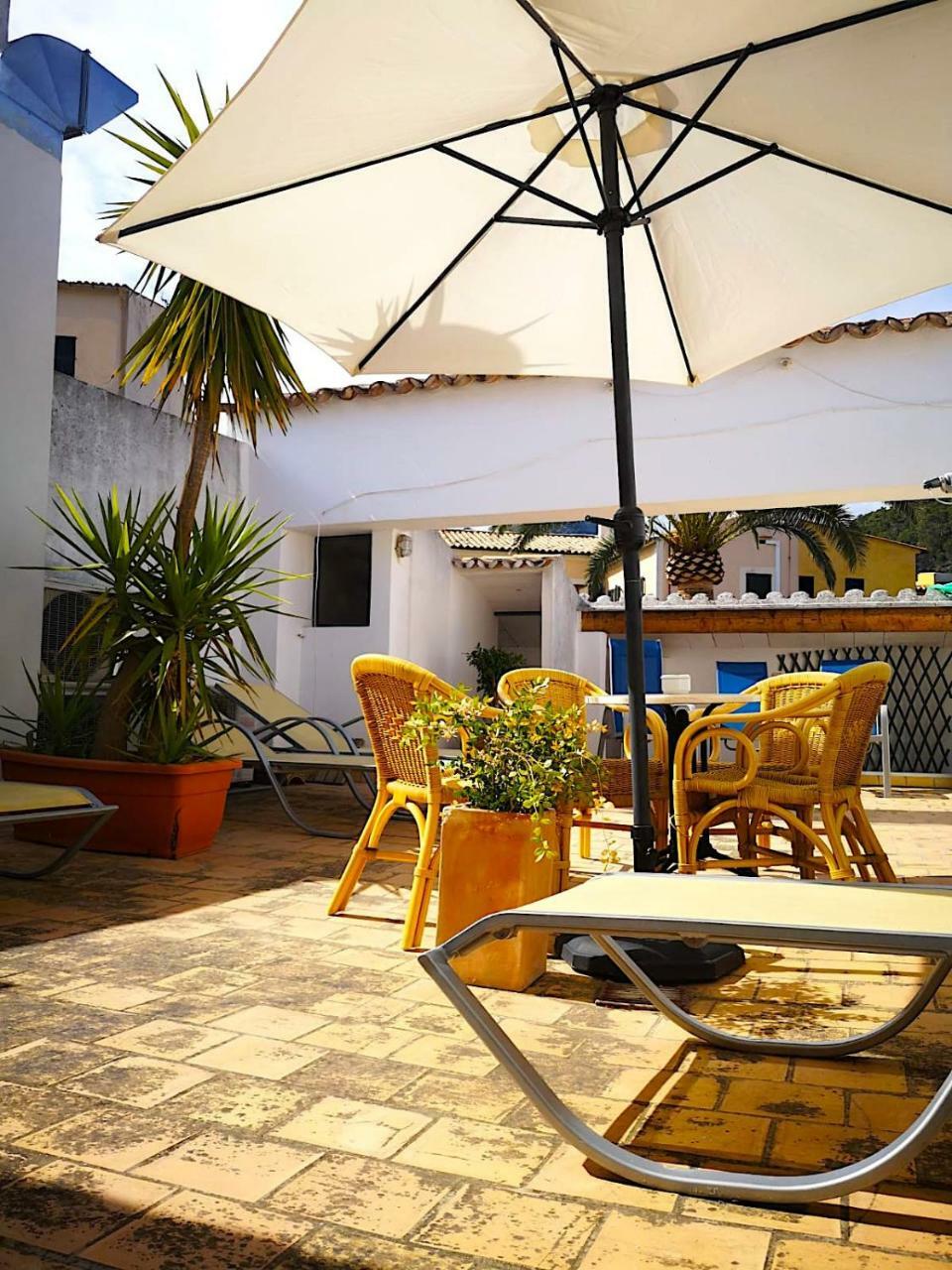 Hostal Ca'N Tiu Alaro Ngoại thất bức ảnh